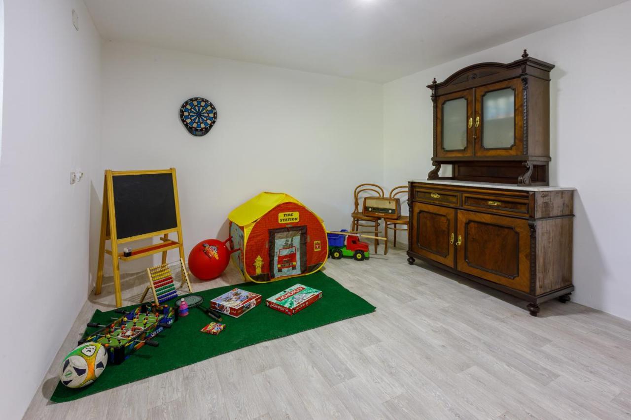 Holiday House Dino Bribir  Luaran gambar